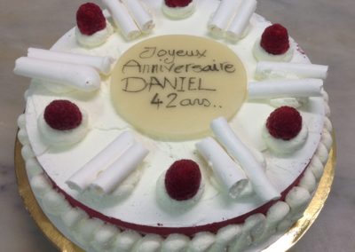 Gateau D Anniversaire A Geneve Par Artisanalement Votre